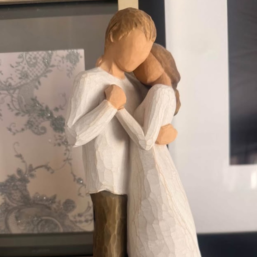 Willow Tree Promise Figurine